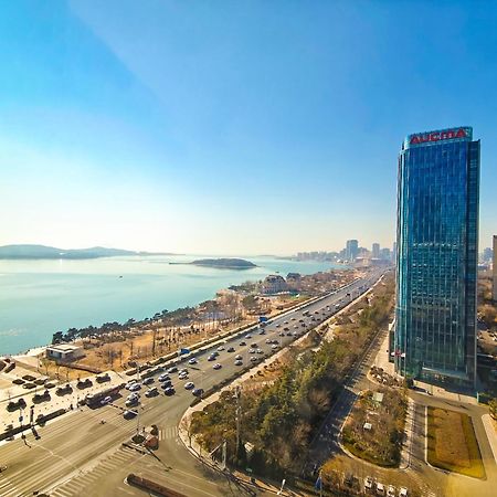 Sheraton Qingdao West Coast Екстериор снимка