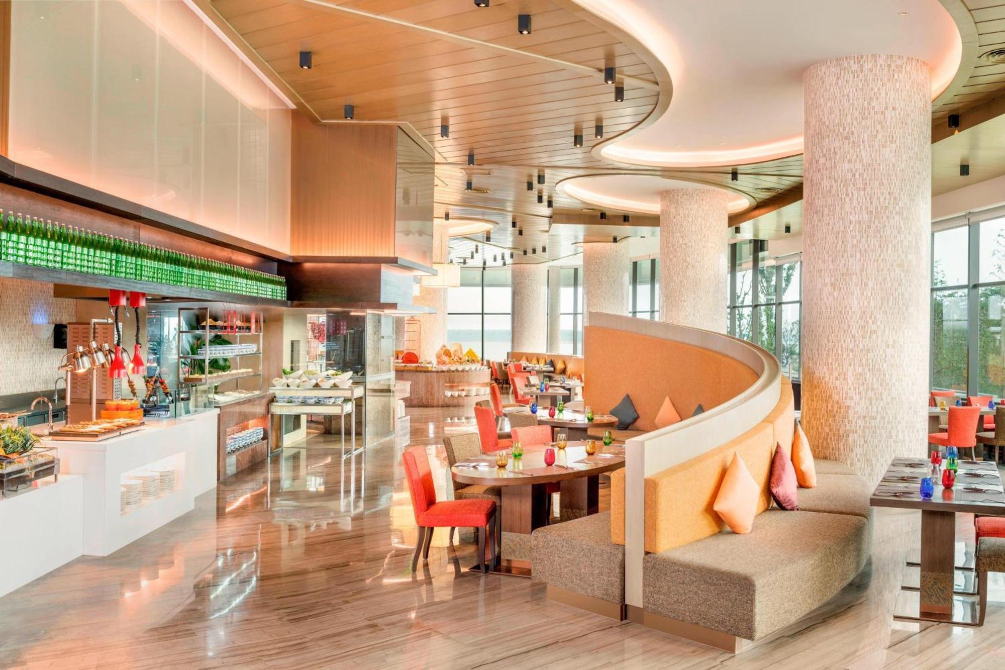Sheraton Qingdao West Coast Екстериор снимка