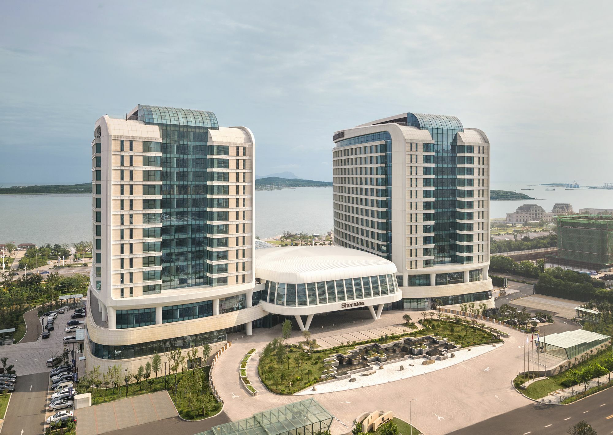 Sheraton Qingdao West Coast Екстериор снимка
